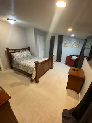 Bedroom with queen bed